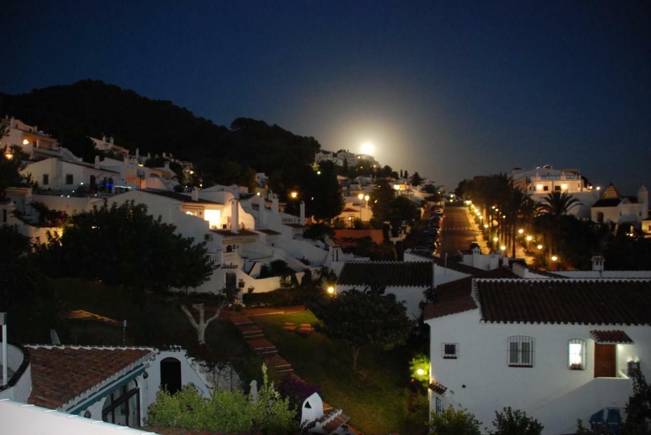 Capistrano Villa Nerja Exteriör bild